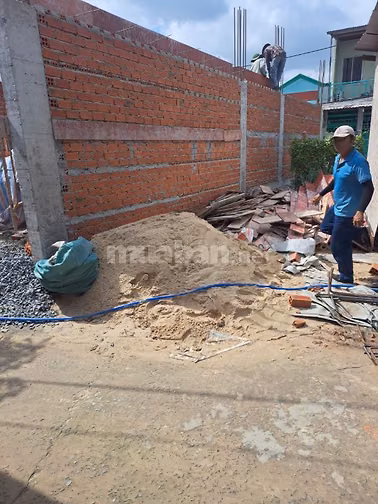 HM CẠNH Q12 ĐẤT FULL THỔ CƯ DT 5 X 20 - GIÁ 2.7 TỶ GL