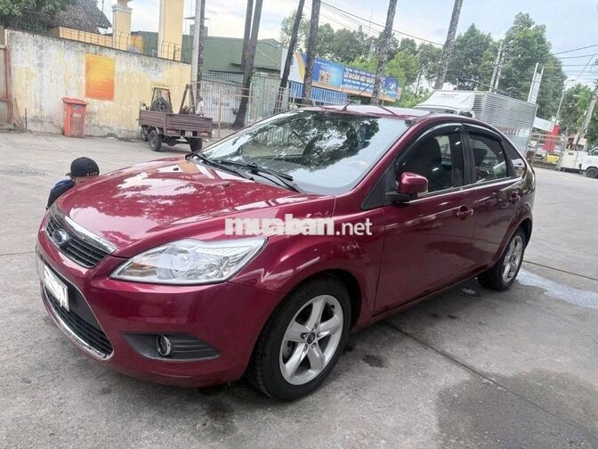 Ford Focus 1.8AT 2011 Tự động Đỏ