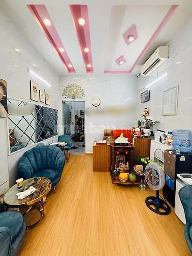 Sẵn Dòng Tiền - Mặt Tiền Trần Đình Xu Quận 1 46M2 4 Tầng 23 Tỷ