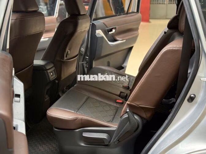 Toyota Innova Cross 2.0V 2024, Có Xuất HĐ