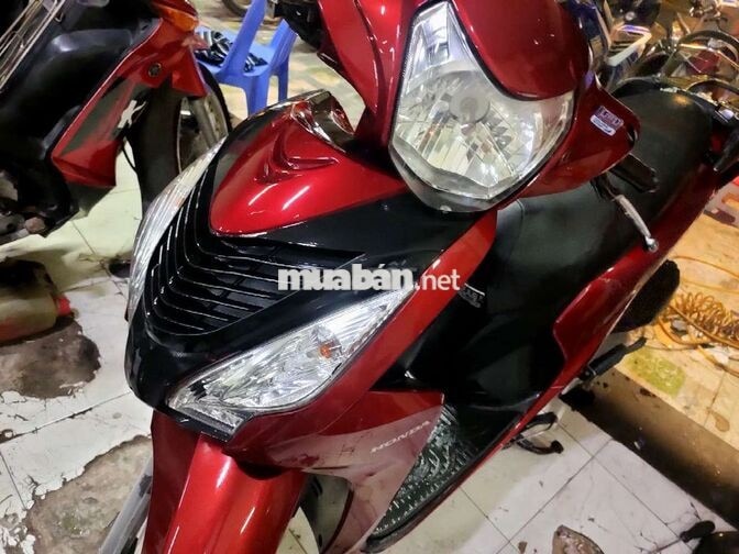 Honda Vision 2016 màu Đỏ