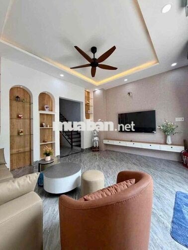 071 ✨ 🏡 CHO THUÊ NHÀ 4 TẦNG KIỆT TRƯNG NỮ VƯƠNG