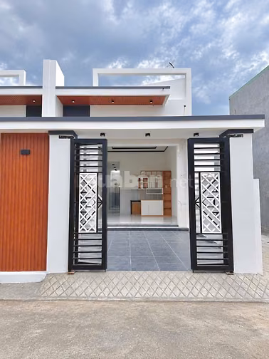 Xuất Hiện Kèo Thơm Nhức Nách CĂN NHÀ CẤP 4 SỔ RIÊNG THỔ CƯ Chỉ 350tr 