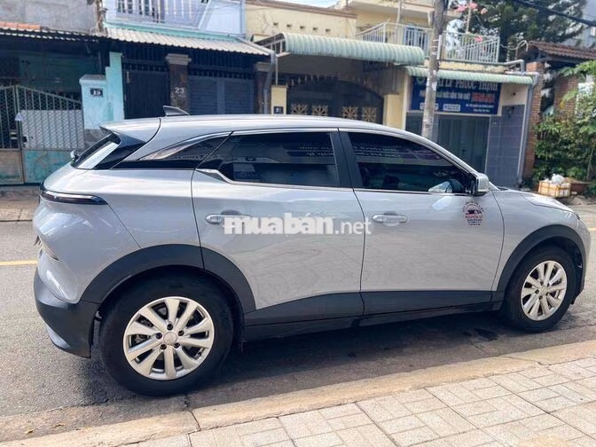VinFast VF6 Eco 2025 sạc KGH Xám 31.000 km