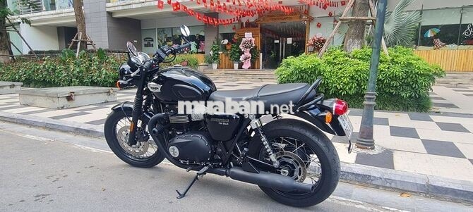 Triumph T100 2020 Đen 9500km