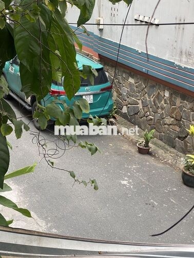 Cho thuê căn hộ mặt tiền buôn bán được