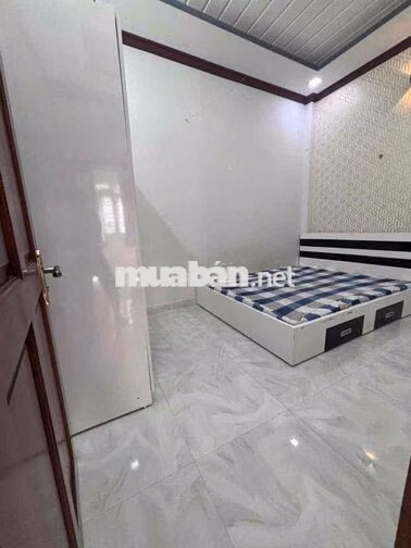 cho thuê nhà hẻm 49// đường số 51 (4x8) trệt lầu , 2pn , 2wc