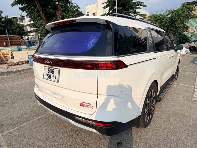 Kia Carnival Luxury 2022 Dầu 81.000km Trắng