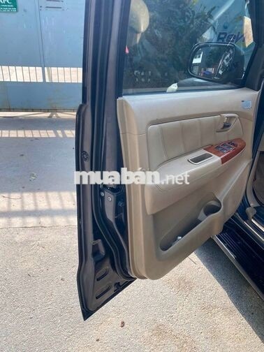 Toyota Fortuner 2009, 2.7V 4x4 AT, máy xăng