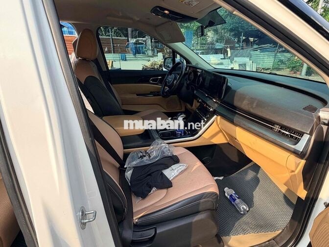 Kia Carnival Luxury 2022 Dầu 81.000km Trắng