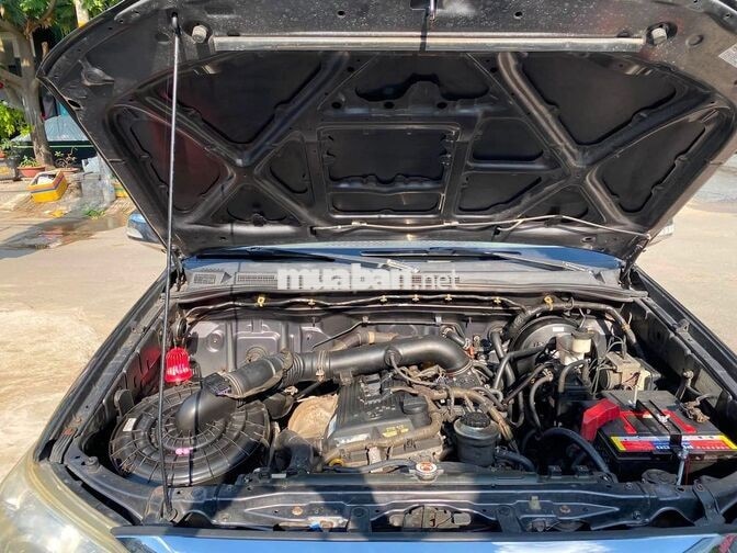 Toyota Fortuner 2009, 2.7V 4x4 AT, máy xăng