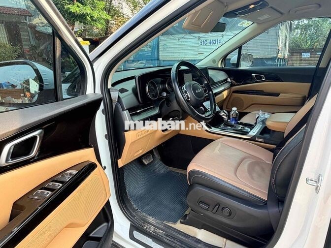 Kia Carnival Luxury 2022 Dầu 81.000km Trắng