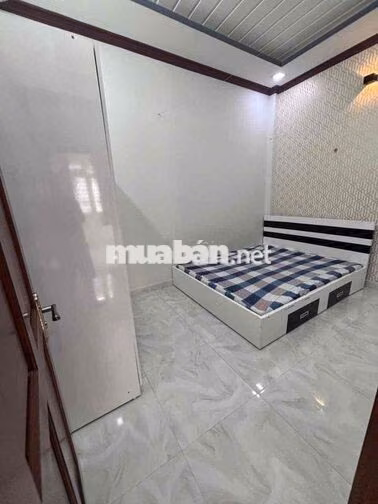 cho thuê nhà hẻm 49// đường số 51 (4x8) trệt lầu , 2pn , 2wc