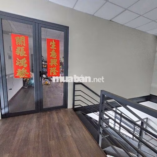 Cho thuê kho, xưởng ngay AEON Bình Tân - 20 x 23m - 3pn 2vs – HXT