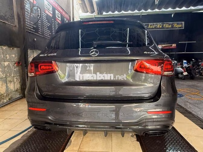 Mercedes GLC 300 2020 Xám 60.000 km