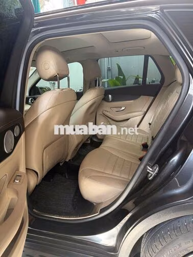 Mercedes GLC 300 2020 Xám 60.000 km