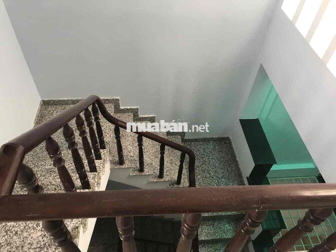 Cho thuê biệt thự KDC An Sương, 7x15m, 2 lấu, đường 20m, Q12. 23tr