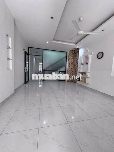 Nhà đường 28 KDC TEN LUA cạnh Coopmart đường 19 cho thuê 22 triệu