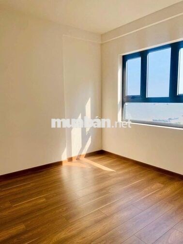 Cho thuê căn 3PN Q7 Riverside Đào Trí, đủ NTCB chỉ 13.5 triệu