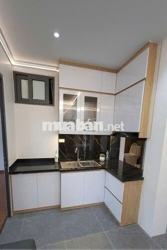 Cho thuê căn hộ Đào Tấn 80m² 2PN, full đồ, rộng thoáng 13 triệu/tháng