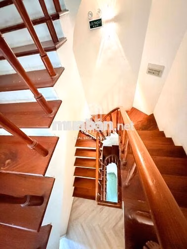 28 TRẦN THIỆN CHÁNH, QUẬN 10 - 5x17m - 4 TẦNG - GIÁ THUÊ: 50 TRIỆU