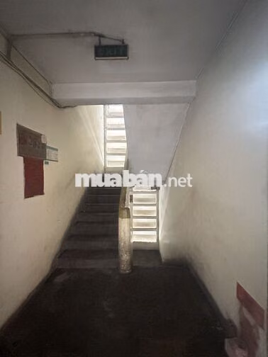 [3017] NHÀ CHUNG CƯ XÓM CẢI, ĐƯỜNG NGUYỄN TRÃI QUẬN 5 