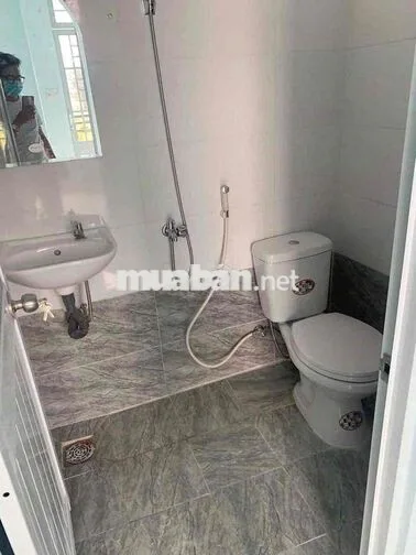 CHO THUÊ NHÀ NGUYÊN CĂN 1 TRỆT 2 LẦU