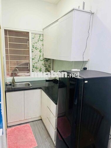 CHO THUÊ STUDIO FULL NỘI THẤT NGAY BẾN THÀNH GIÁ HẠT DẺ CHỈ 4.9Tr