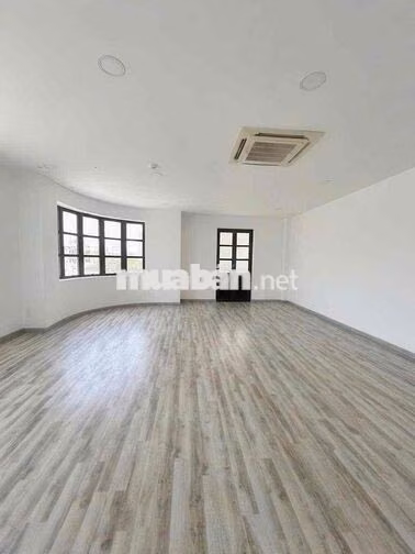 Cho thuê căn góc 2 mặt tiền 7x20 Cityland Park Hill Gò Vấp giá 80tr