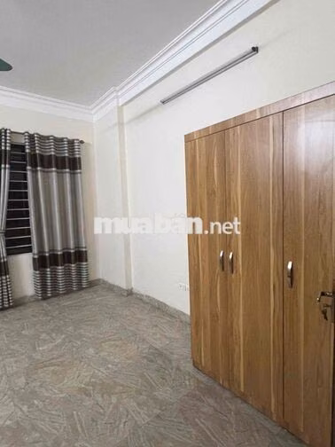 Cho thuê căn hộ tầng 4 số 9B ngõ 120 Kim Giang
