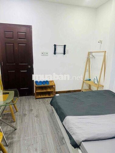 CHO THUÊ STUDIO FULL NỘI THẤT NGAY BẾN THÀNH GIÁ HẠT DẺ CHỈ 4.9Tr