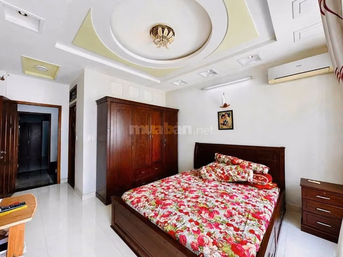 GẤP hơn 7 tỷ có nhà 4lầu HXH Thống Nhất 60m2 tiện làm VP gần Nguyễn Du