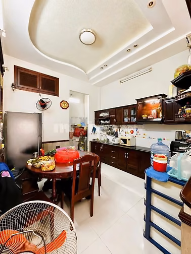 GẤP hơn 7 tỷ có nhà 4lầu HXH Thống Nhất 60m2 tiện làm VP gần Nguyễn Du