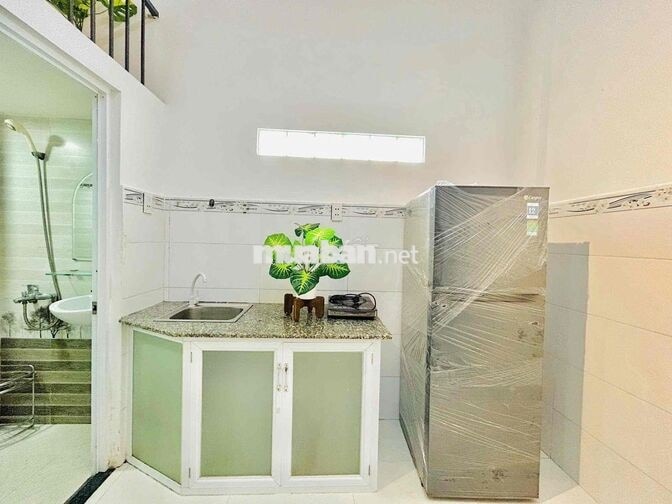 CHO THUÊ PHÒNG FULL NT - RỘNG Ở 3-4 BẠN VÔ TƯ GẦN HUIT, AEON