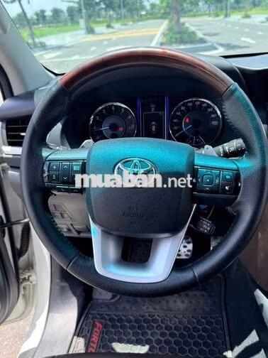 Toyota Fortuner 2017 Xăng Trắng 67.000KM