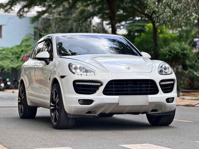 Porsche Cayenne Turbo V8 4.8 Twin-Turbo Trắng