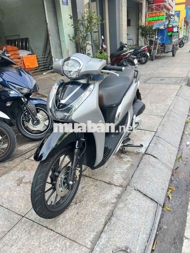 Honda SH Mode ABS 2023 Bạc