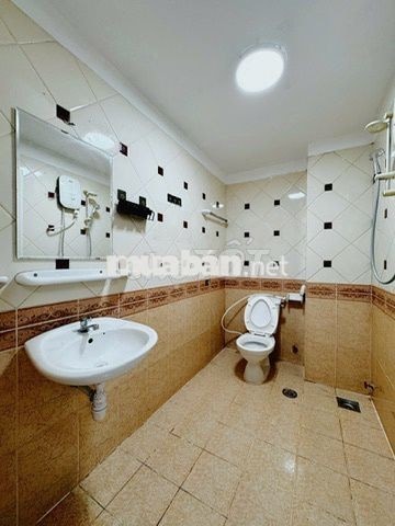 Phòng tách bếp tháng 9 có thể vào ở ngay Bạch Đằng - Bình Thạnh