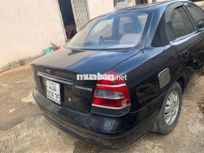 Daewoo 5 chỗ màu Đen