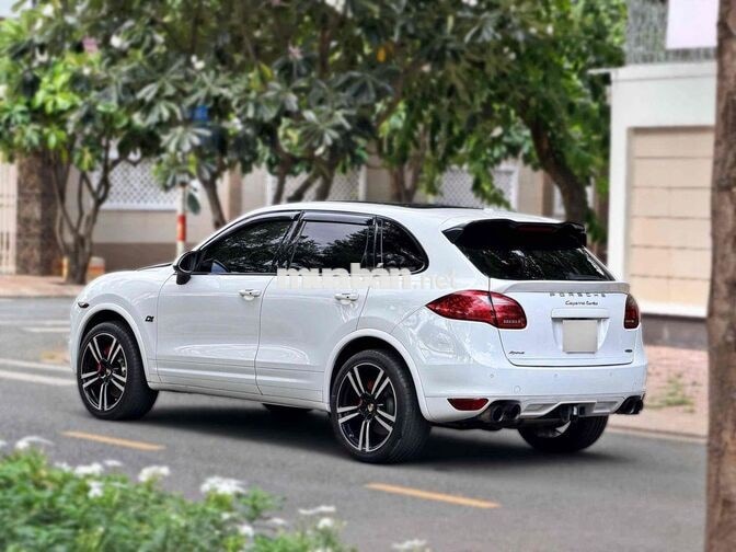 Porsche Cayenne Turbo V8 4.8 Twin-Turbo Trắng