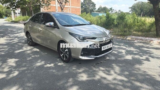 Toyota Vios Vàng cát 2025
