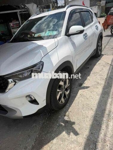 Kia Sonet Premium 2024 Trắng