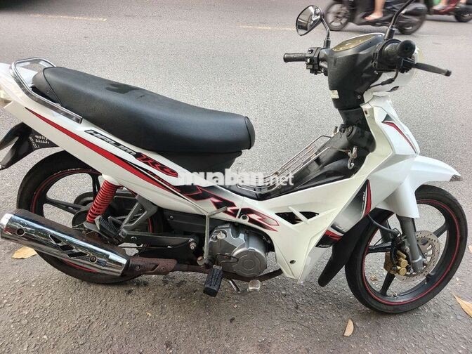 Yamaha Sirius RC 50cc Trắng
