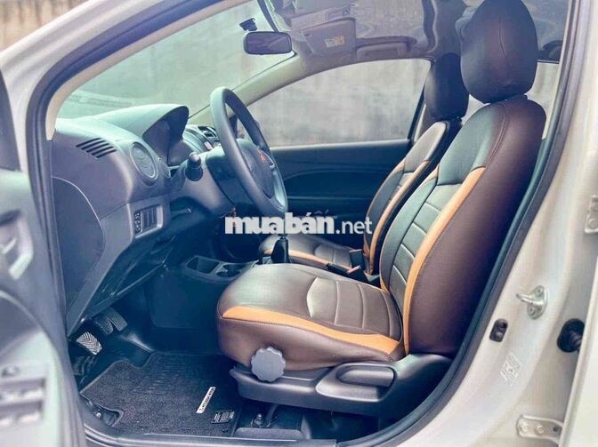 Mitsubishi Attrage 1.2MT 2024 Trắng Nhập khẩu