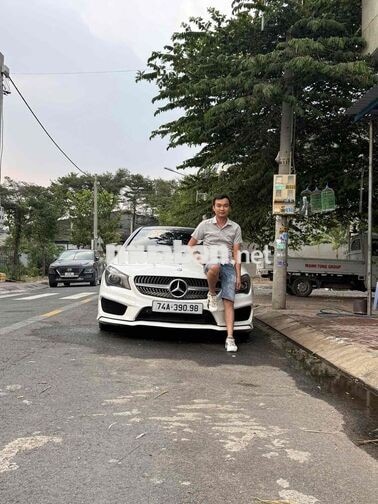 Mercedes-Benz CLA 250 Thể thao Trắng