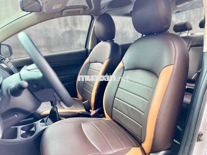Mitsubishi Attrage 1.2MT 2024 Trắng Nhập khẩu