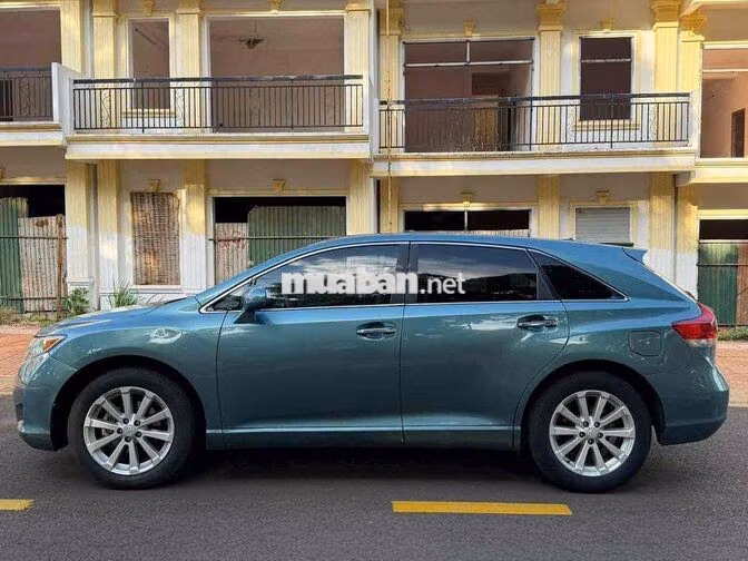 Toyota Venza 2009 Xăng Tự động Mỹ Xanh