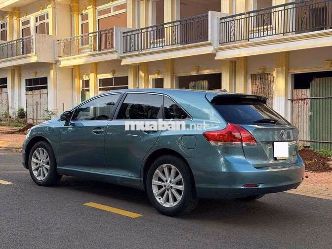 Toyota Venza 2009 Xăng Tự động Mỹ Xanh