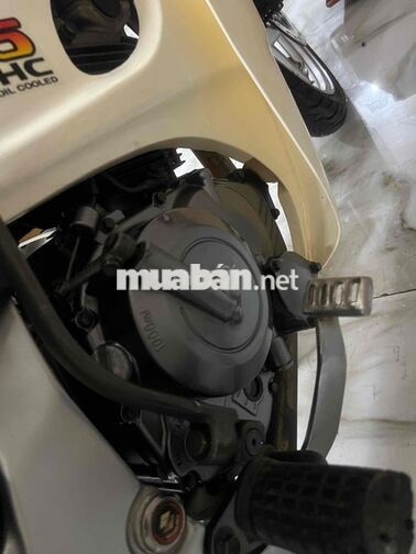 Suzuki FX 125 125 DOHC Tím Trắng