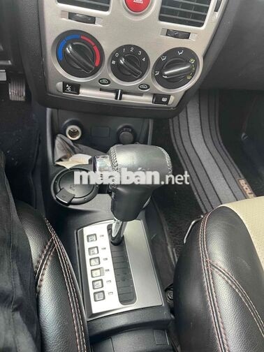 Hyundai Getz Tự động Vàng cát 93203 km